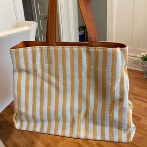 Beach bag tote for sale!!